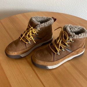 The North Face sierra mid lace boots